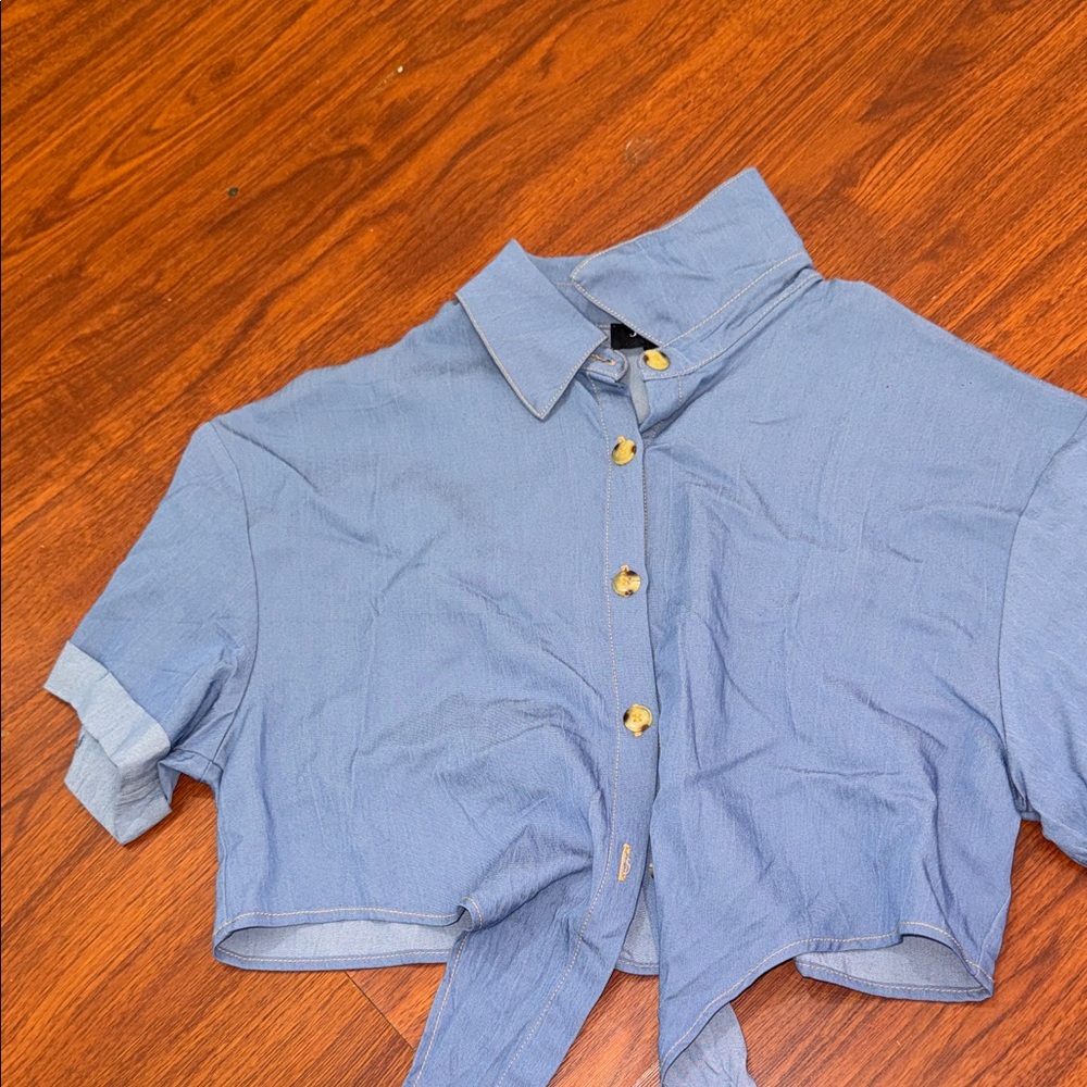 Light Blue Tie-Front Cropped Button-Up Top